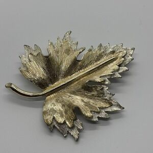 Brooch Pin Silver Tone Classic Sarah Coventry Fall Leaves Sculptural